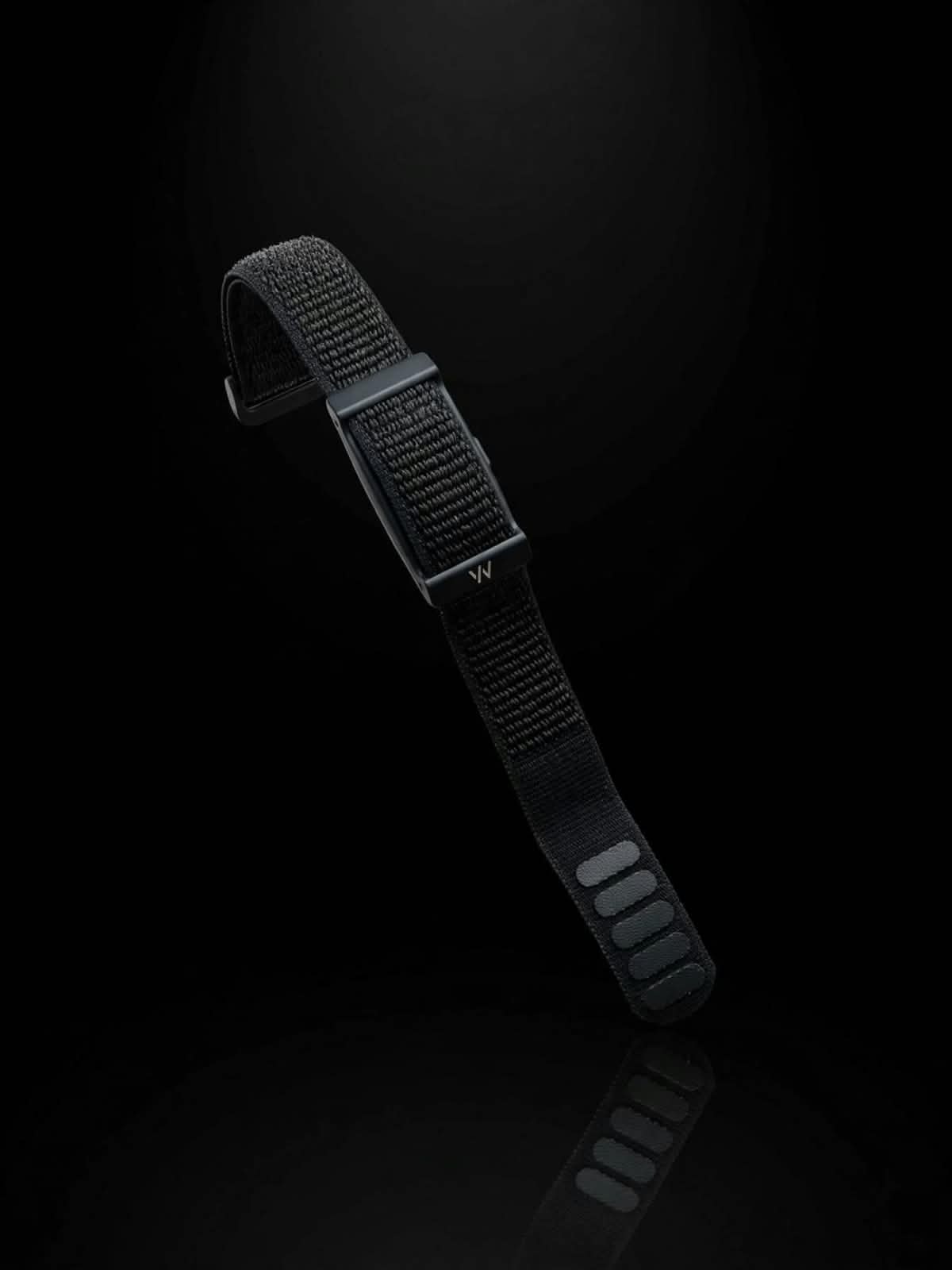 WHOOP FITNESS BAND