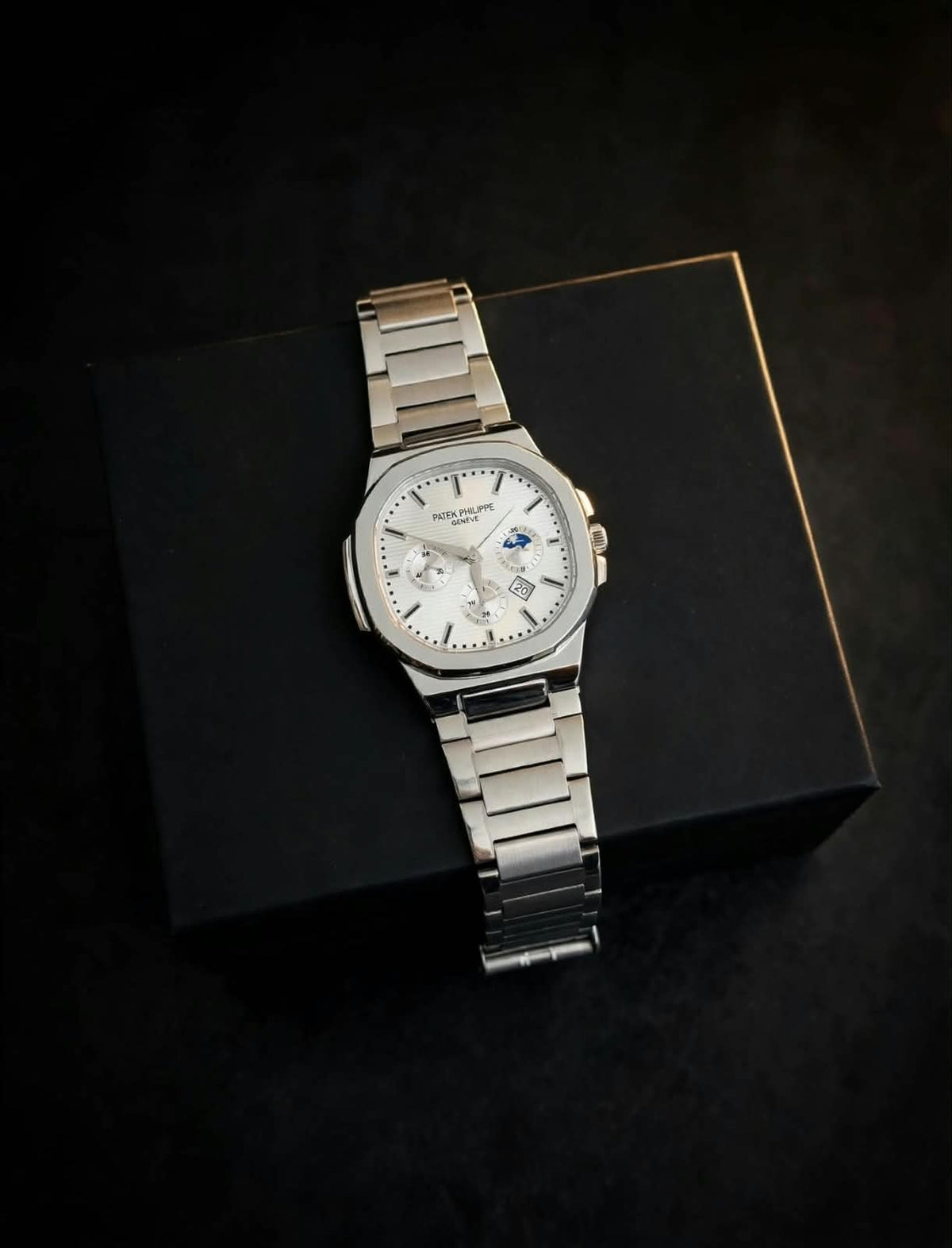BRAND = PATEK PHILIPPE 🌀