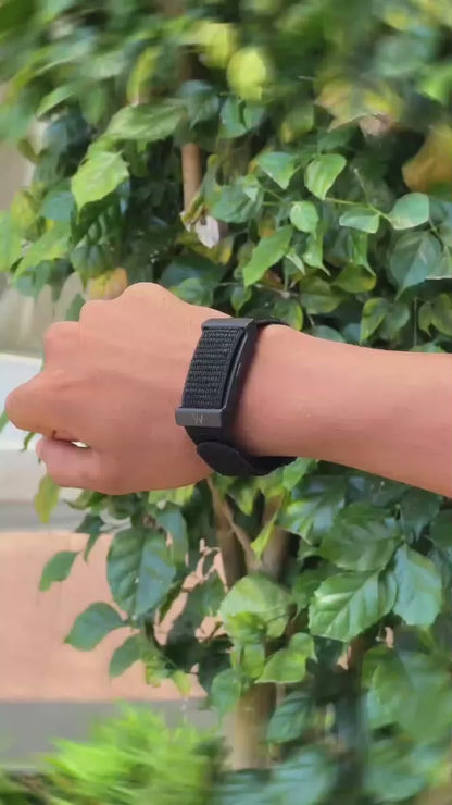 WHOOP FITNESS BAND